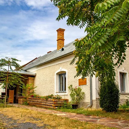Prázdninový dům Duba Haz A Balaton-felvideken